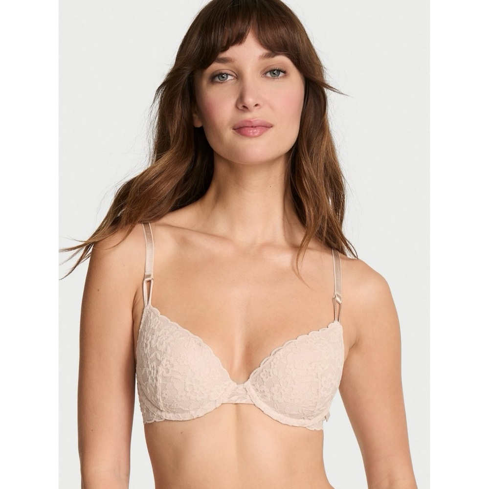 NWOT Sexy Tee Lace Bra, Lightly Lined, size 36D